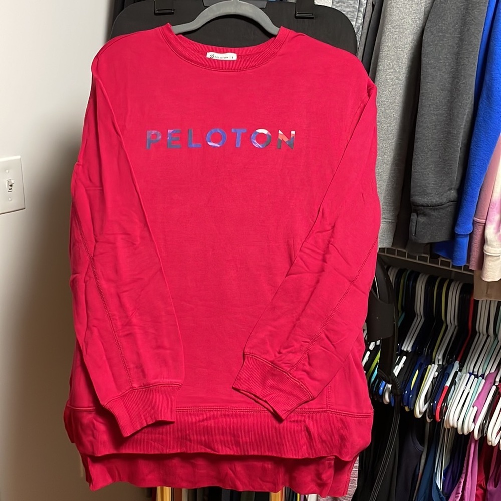 NWT Peloton Modern Weekender Sweatshirt